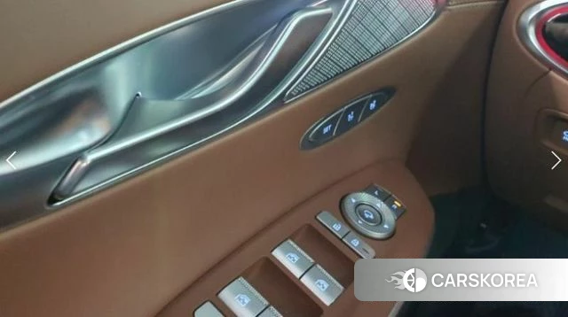 Genesis GV70 2021 Белый из Кореи, фото 2