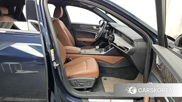 Audi A6 (C8) 2020 Синий из Кореи, фото 2