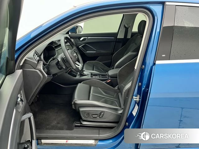 Audi Q3 Sportback 2021 Синий из Китая, фото 2