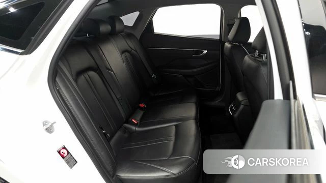 Hyundai Sonata (DN8) 2022 Белый из Кореи, фото 2