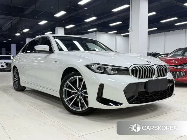 BMW 3 series 2023 Белый из Китая, фото 2