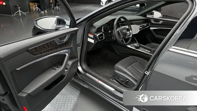 Audi A6 (C8) 2023 Серый из Кореи, фото 2