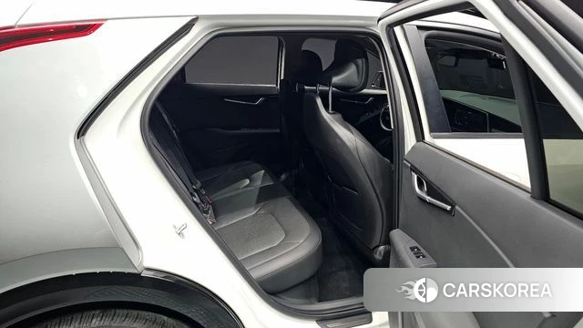 Kia Di Ol Nu Niro 2022 Белый из Кореи, фото 2