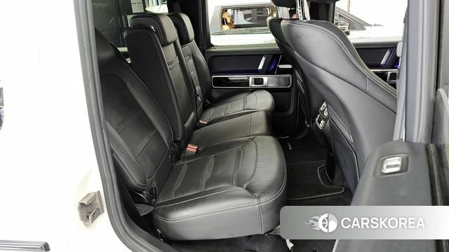 Mercedes-Benz G-Class W463b 2021 Белый из Кореи, фото 2