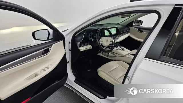 Hyundai The New Grandeur IG Hybrid 2022 Белый из Кореи, фото 2