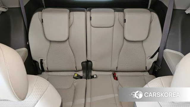 Kia Carnival 4th generation 2023 Черный из Кореи, фото 2