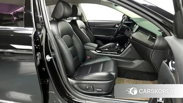 Kia K7 Premier 2020 Черный из Кореи, фото 2