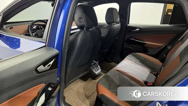 Volkswagen ID.4 2022 Синий из Кореи, фото 2