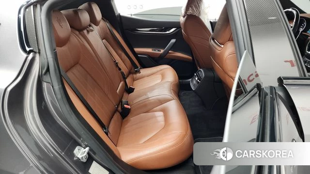 Maserati Ghibli 2019 Серый из Кореи, фото 2