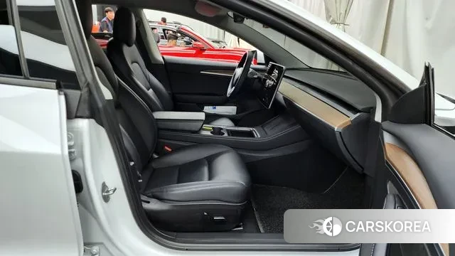 Tesla Model 3 2022 Белый из Кореи, фото 2