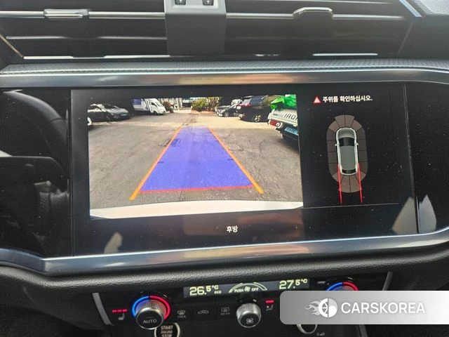 Audi Q3 (F3) 2023 Белый из Кореи, фото 2