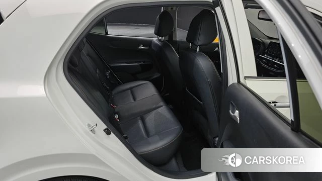 Kia Morning Urban (JA) 2022 Белый из Кореи, фото 2