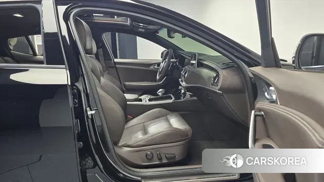 Kia Stinger 2019 Черный из Кореи, фото 2