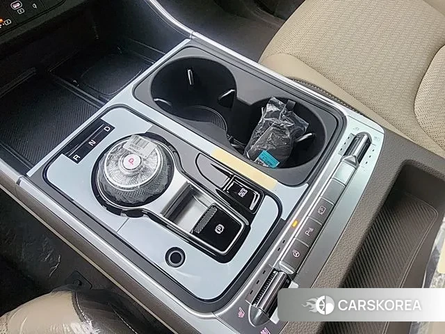 Kia The New Carnival 4th Generation 2025 Белый из Кореи, фото 2