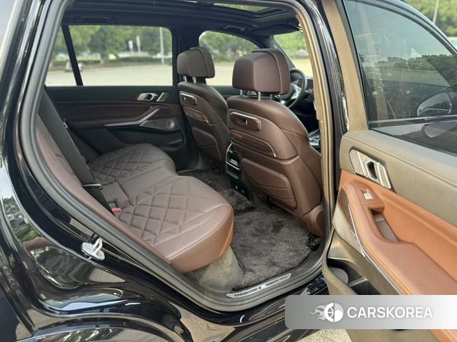 BMW X5 2024 Черный из Китая, фото 2