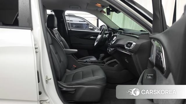 Chevrolet (GM Daewoo) Trailblazer 2021 Белый из Кореи, фото 2