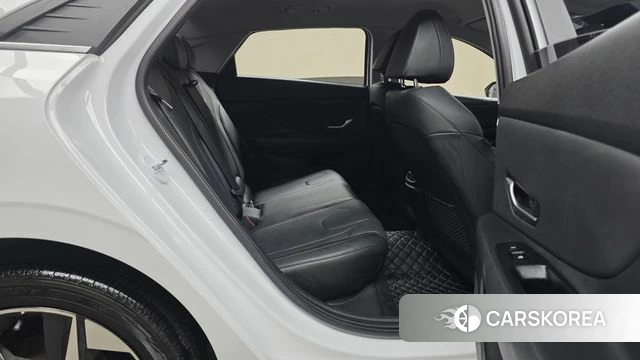 Hyundai Avante (CN7) 2021 Белый из Кореи, фото 2
