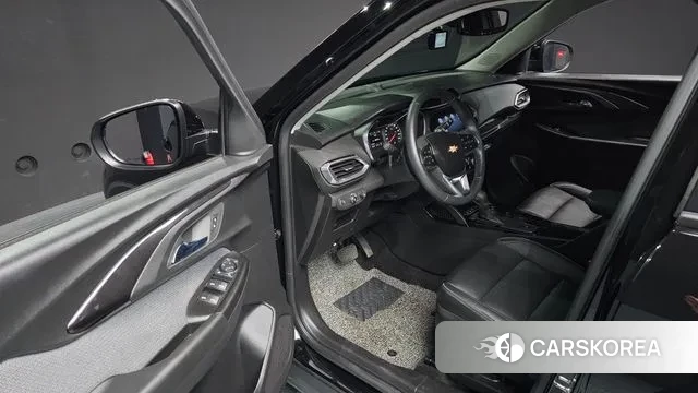 Chevrolet (GM Daewoo) Trailblazer 2021 Черный из Кореи, фото 2