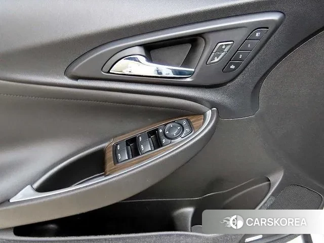 Chevrolet (GM Daewoo) The New Malibu 2019 Белый из Кореи, фото 2