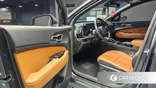 Kia Sportage 5th Generation Hybrid 2023 Серый из Кореи, фото 2