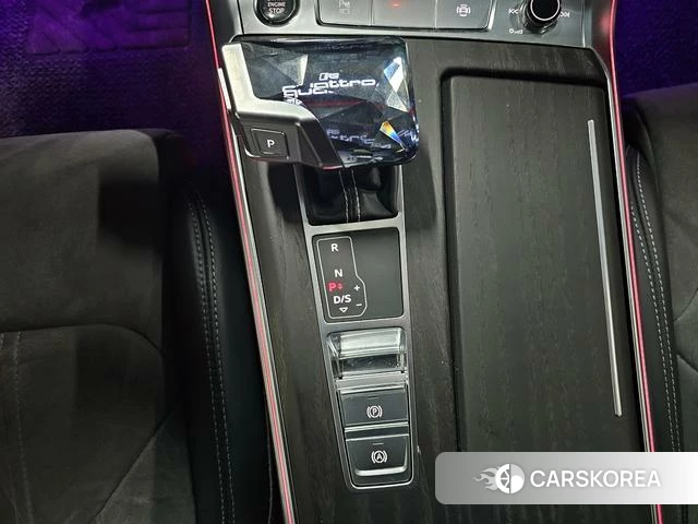 Audi A6L 2024 Черный из Китая, фото 2