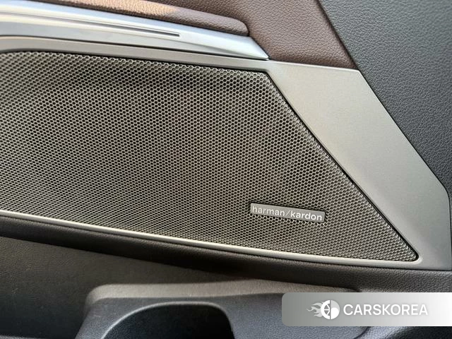 BMW 3 series 2021 Черный из Китая, фото 2
