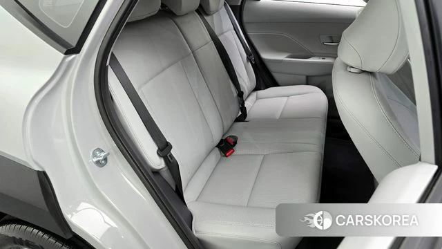 Hyundai Kona (SX2) 2024 Серебристо-серый из Кореи, фото 2