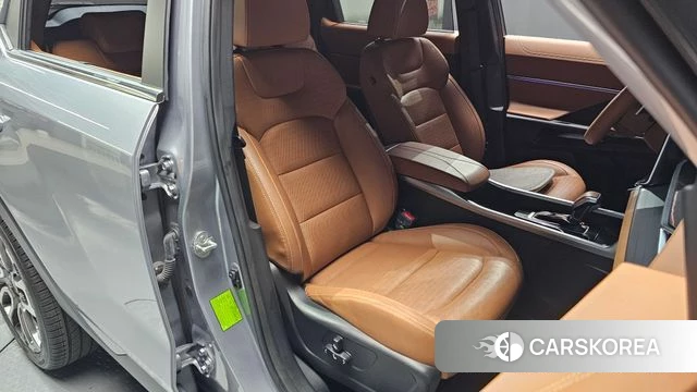 Ssangyong Torres 2022 Серебристо-серый из Кореи, фото 2