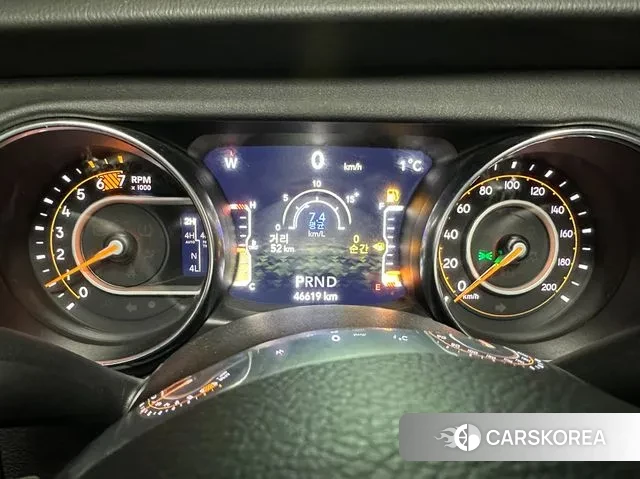 Jeep Wrangler (JL) 2022 Черный из Кореи, фото 2