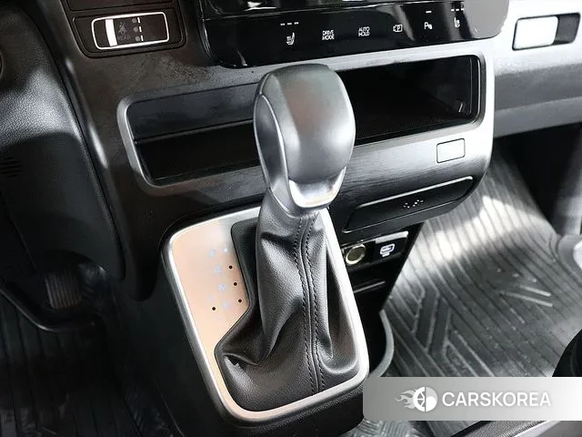 Hyundai Staria 2024 Серый из Кореи, фото 2