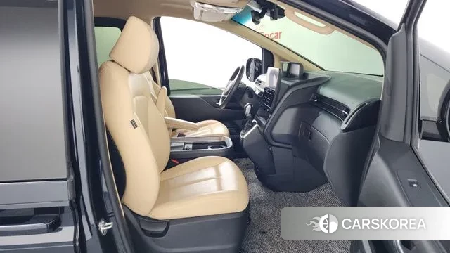 Hyundai Staria 2023 Синий из Кореи, фото 2