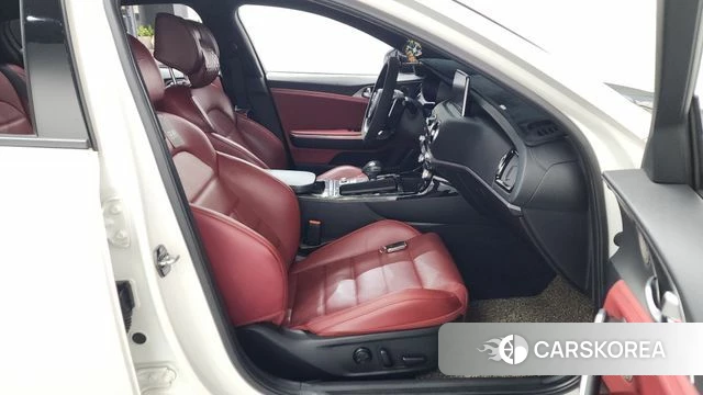 Kia Stinger 2018 Белый из Кореи, фото 2