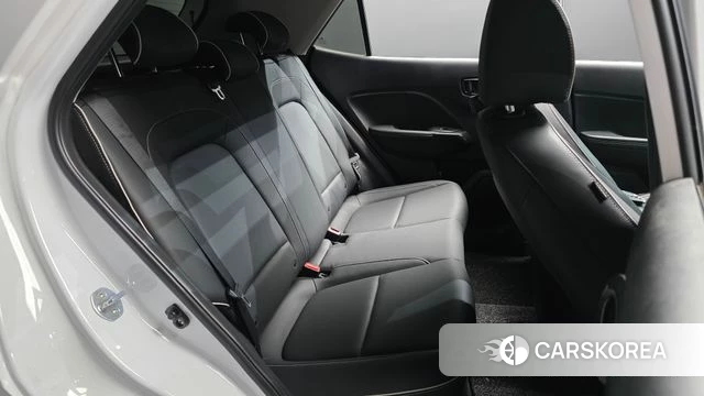 Hyundai Venue 2021 Белый из Кореи, фото 2