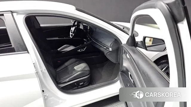 Hyundai The New Avante (CN7) 2025 Белый из Кореи, фото 2