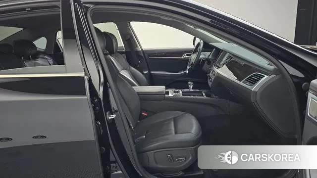 Genesis G80 2019 Черный из Кореи, фото 2