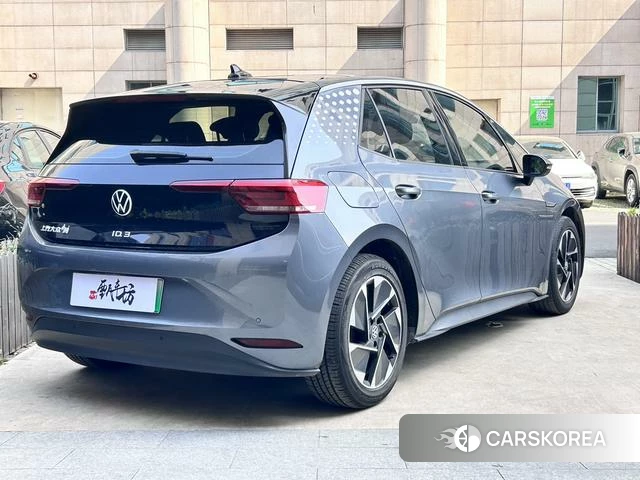 Volkswagen ID.3 2022 Темно-серый из Китая, фото 2