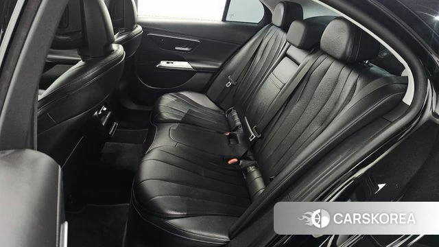 Mercedes-Benz E-Class W214 2024 Черный из Кореи, фото 2