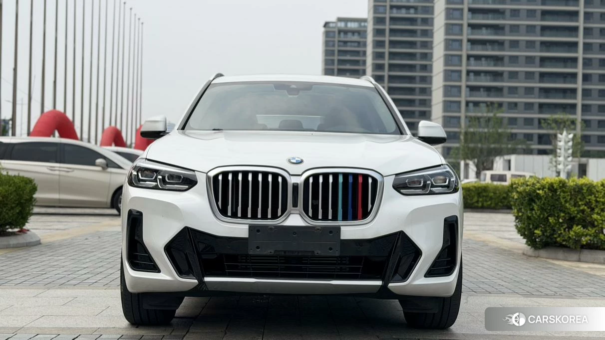 BMW X3 2021 Белый из Китая, фото 2