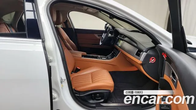 Jaguar XF (X260) id 2494160 из Кореи 2