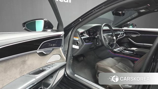 Audi A8 (D5) 2021 Черный из Кореи, фото 2