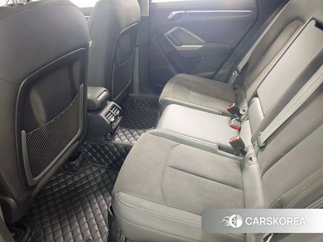 Audi Q3 2023 Белый из Китая, фото 2