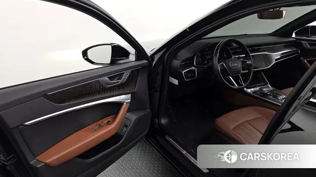 Audi A6 (C8) 2019 Черный из Кореи, фото 2