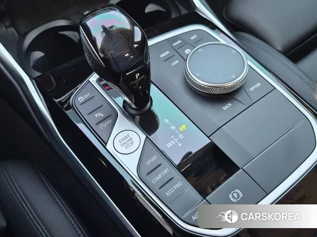 BMW 3 Series (G20) 2021 Черный из Кореи, фото 2