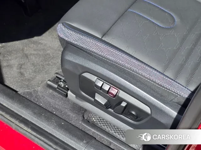 Mini Cooper S Countryman 3rd Generation 2024 Красный из Кореи, фото 2