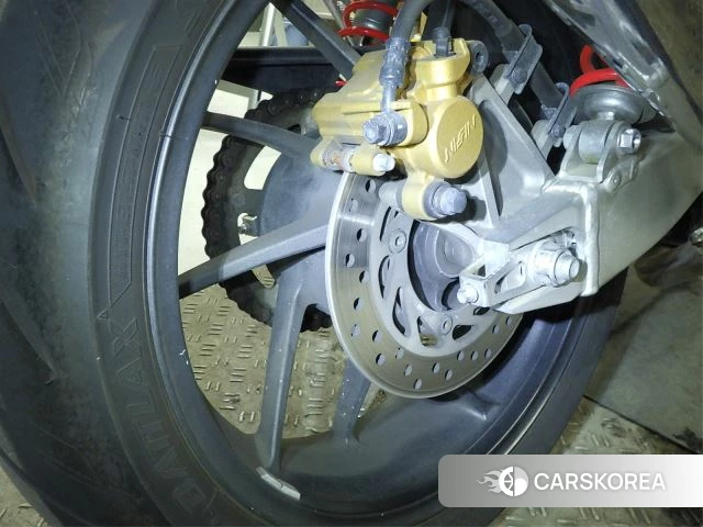 Проданный Honda CB400SF 2015 из Японии, фото 3