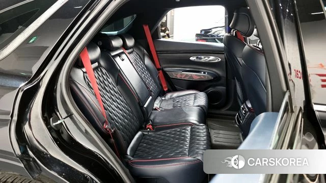 Genesis GV70 2021 Черный из Кореи, фото 2