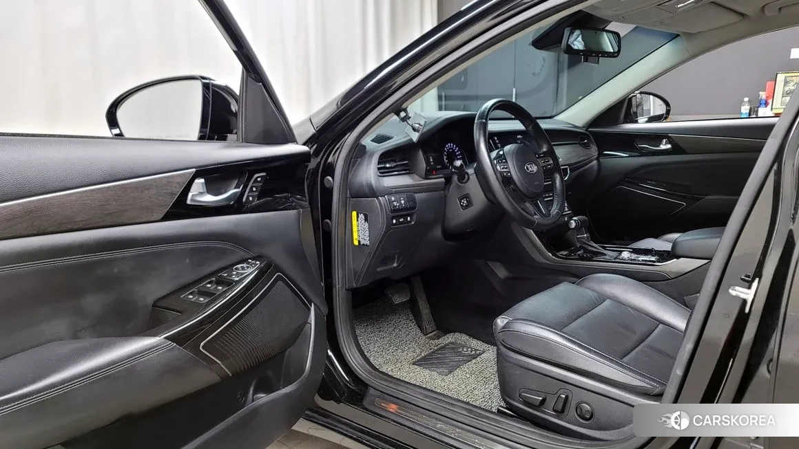 Kia K7 Premier 2019 из Кореи, фото 2