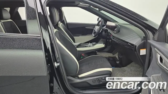 Kia EV6 2022 Черный из Кореи, фото 2