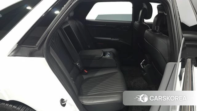 Hyundai Grandeur Hybrid (GN7) 2024 Белый из Кореи, фото 2