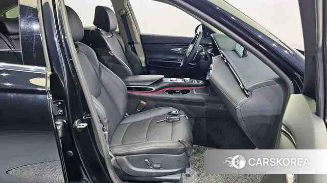 Genesis GV70 2021 Черный из Кореи, фото 2